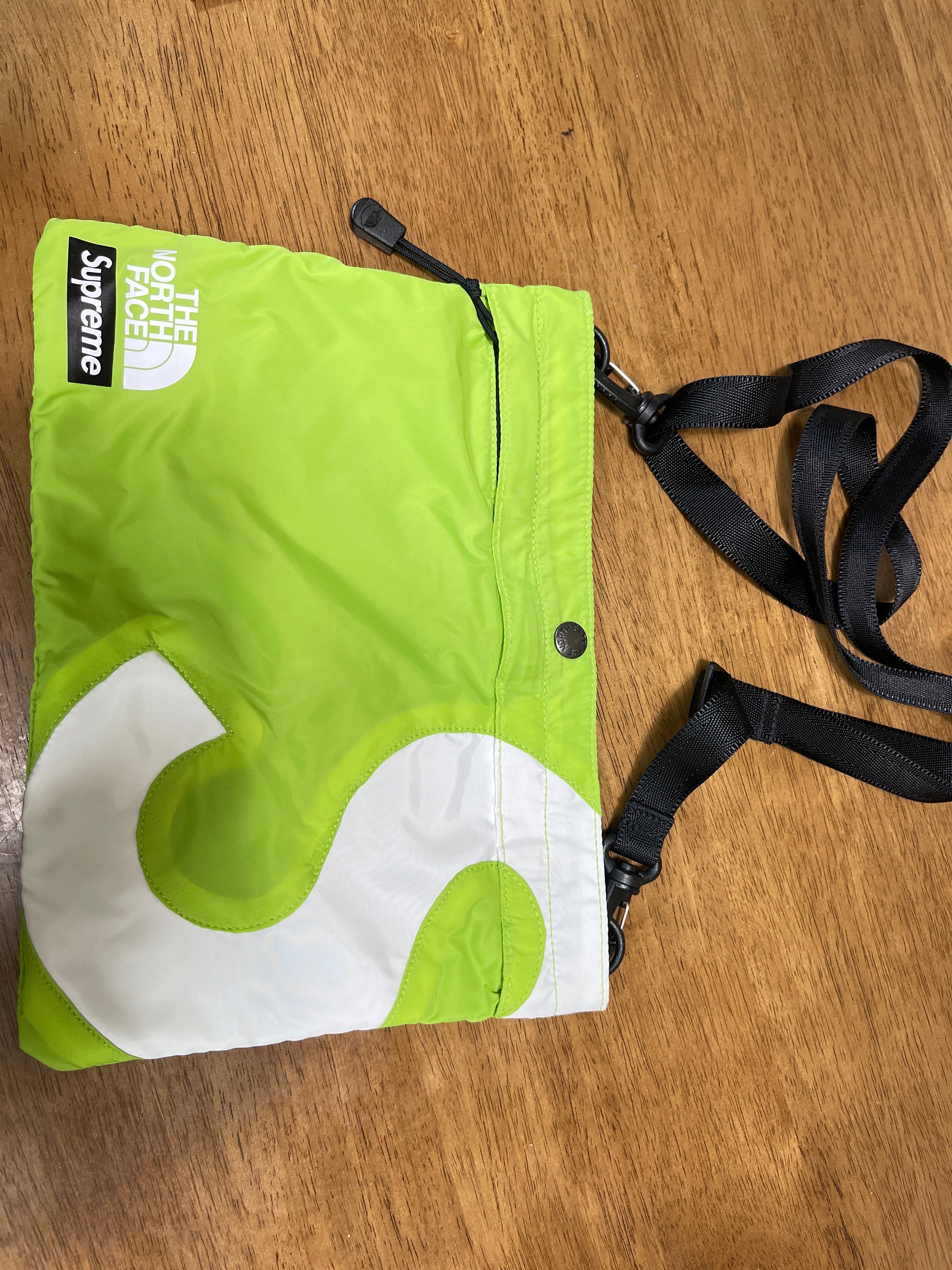Supreme x The North Face S Logo Shoulder Bag "Green"