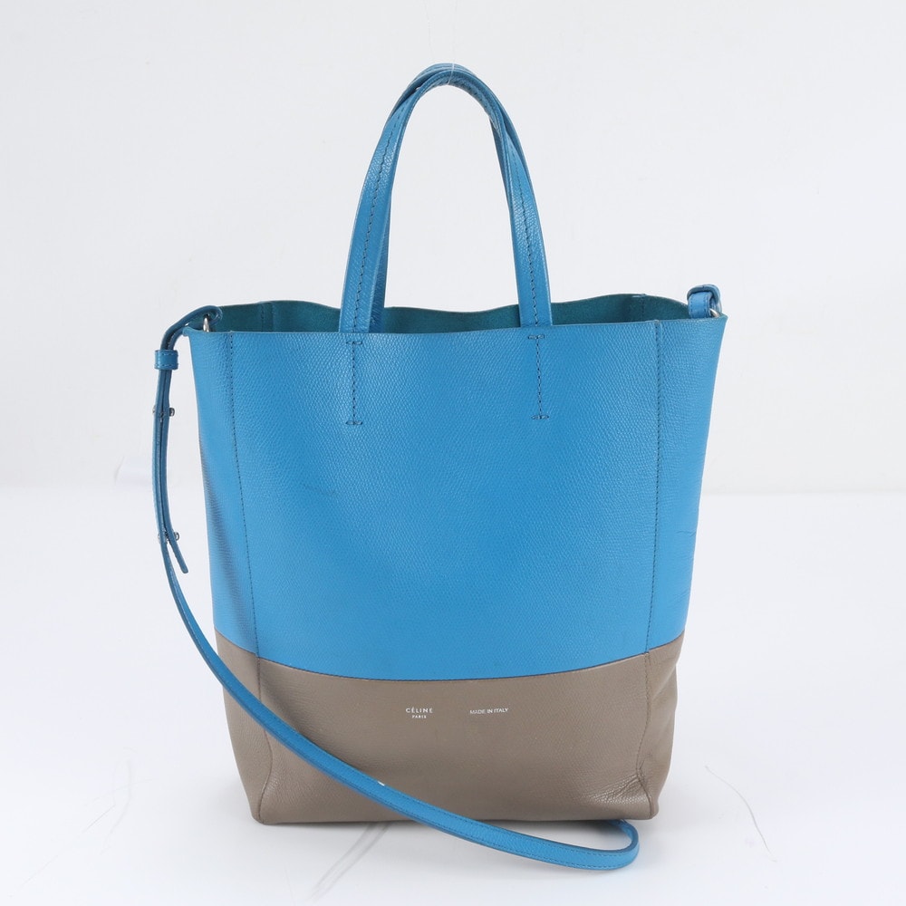 ■美品 セリーヌ スモール バーティカル カバショルダーバッグ レザー