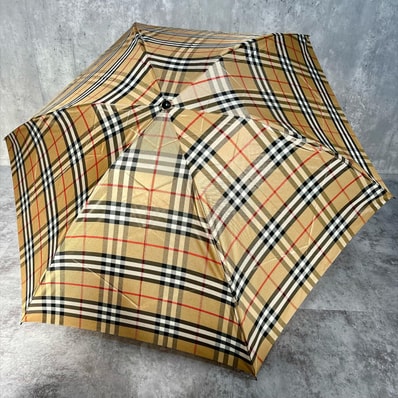 【BURBERRY】バーバリー ノバチェック 雨傘 格子柄 チェック ロゴハンドル カバー付き ベージュ ブラック レディース アンブレラ 雨具 小物