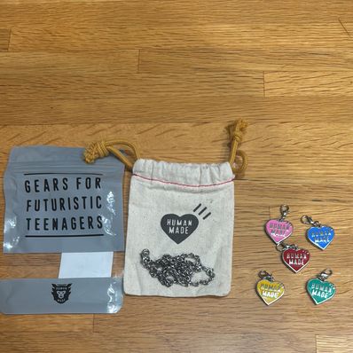 HUMAN MADE FIVE HEART NECKLACE "Silver"