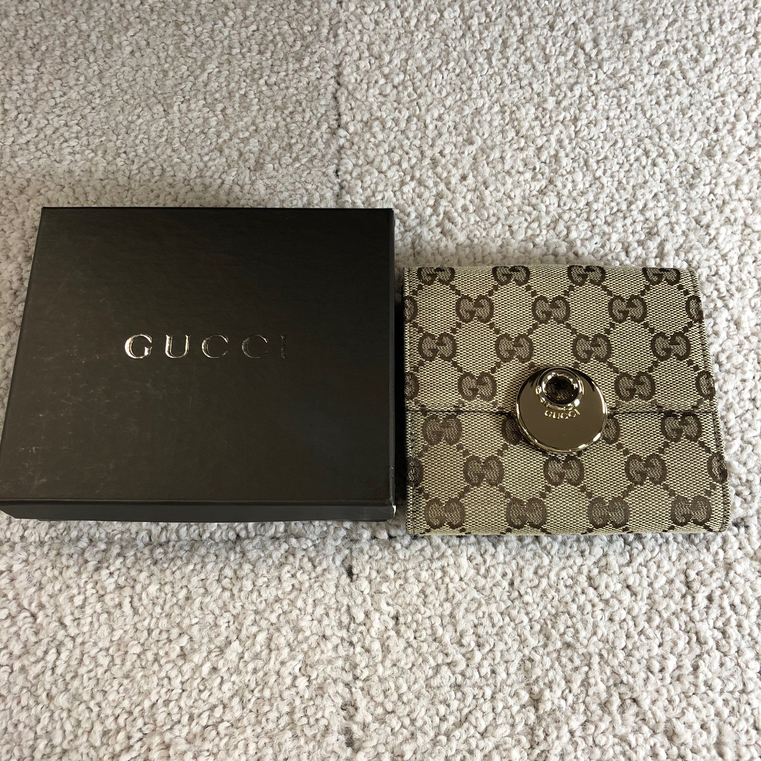 GUCCI GG Canvas Eclipse W Hook "Beige/Gold"