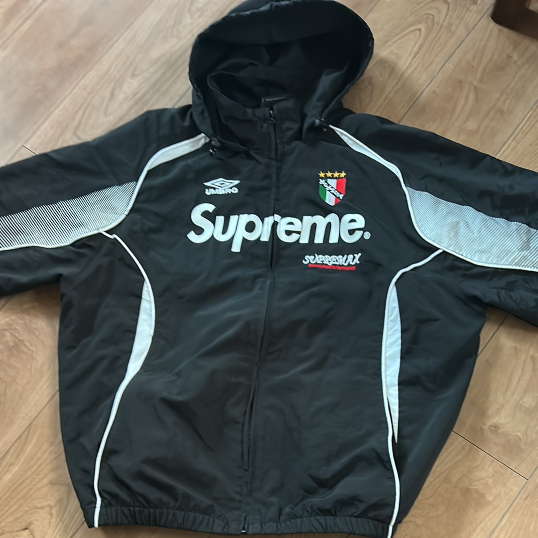 Supreme / Umbro Track Jacket "Black"