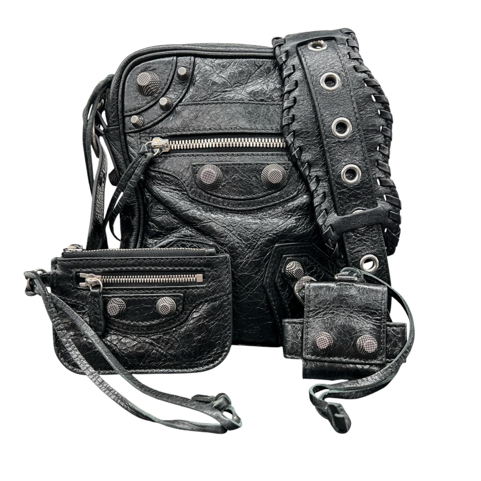 BALENCIAGA 美品 バレンシアガ LE CAGOLE XS ルカゴール ショルダーバッグ アリーナラムスキン 719065 レザー ブラック シルバー金具 クロスボディ スタッズ Y2K ABランク 中古 鑑定済 バレンシアガバッグ