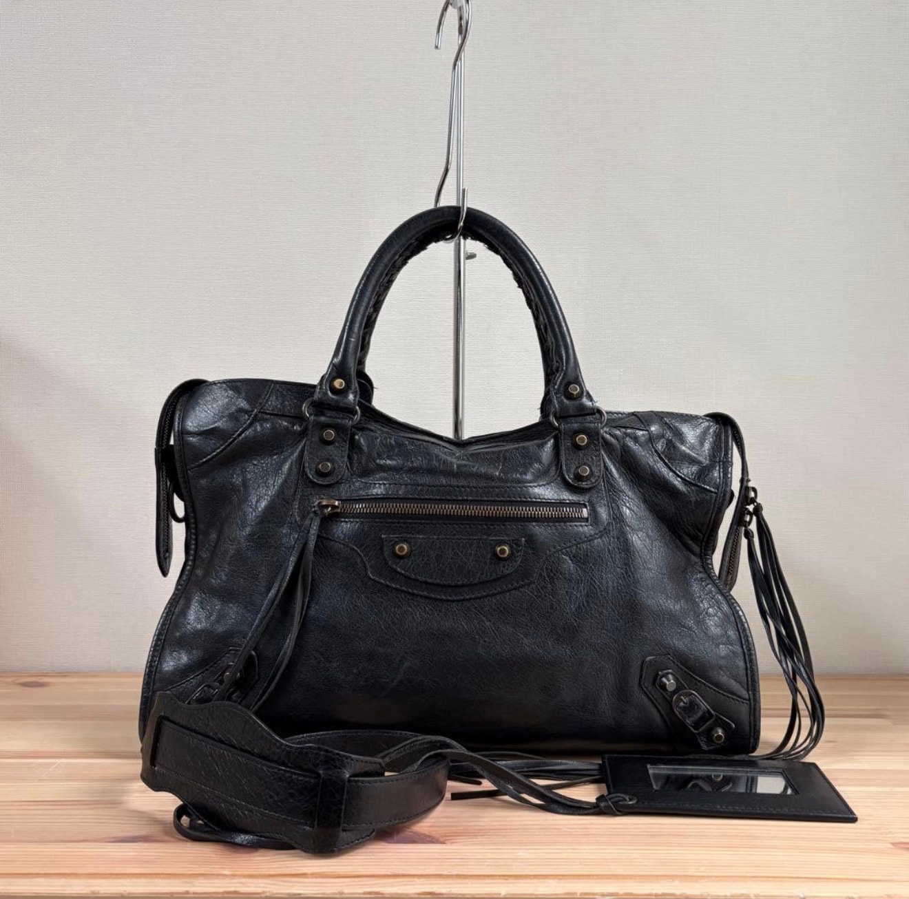 BALENCIAGA The City