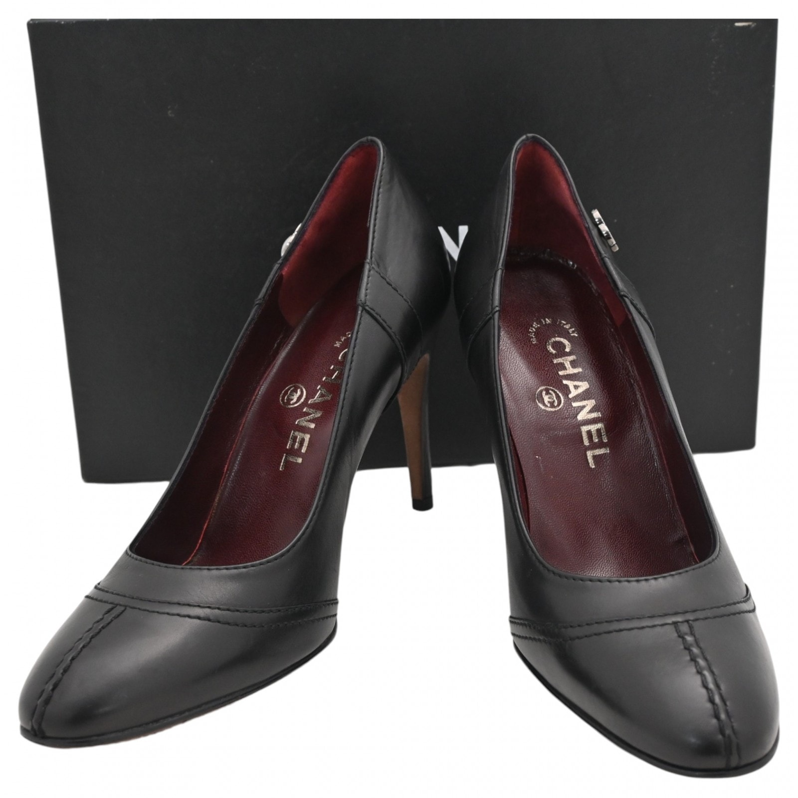 シャネル パンプス レディース