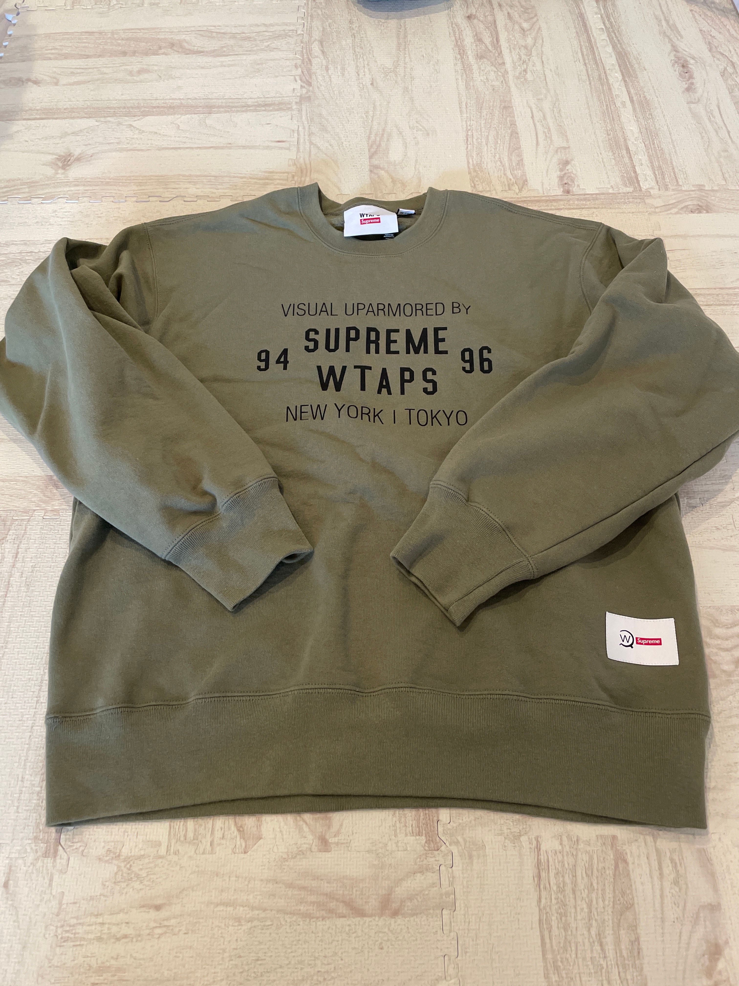 Supreme / WTAPS Crewneck "Light Olive"