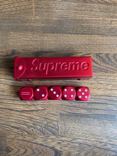Supreme Aluminum Dice Set Supreme Aluminum Dice Set