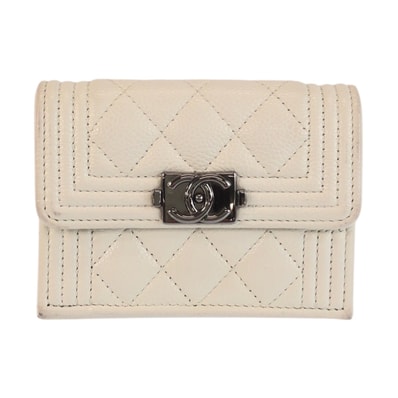 美品 CHANEL シャネル ボーイシャネル ココマーク ホワイト シルバー金具 レザー 折り財布 コンパクトウォレット 602007 【中古】