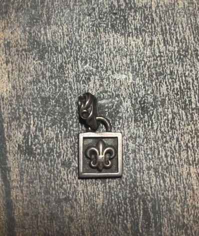 CHROME HEARTS クロムハーツ BSフレームド フレア チャーム ボールチェーン付属 値下げ可能