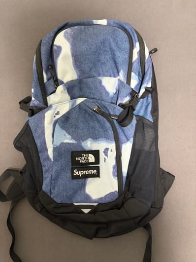 Supreme x The North Face Bleached Denim Print Pocono Backpack "Indigo"
