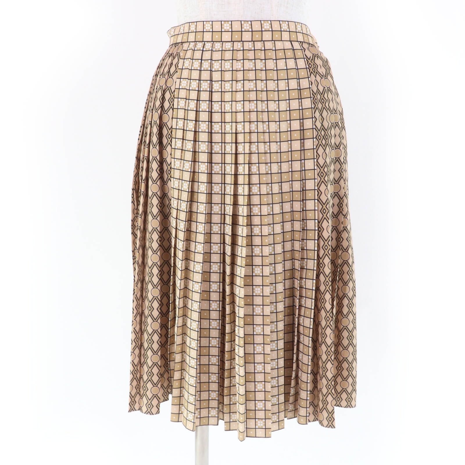 Burberry Pleats Skirt "Beige"