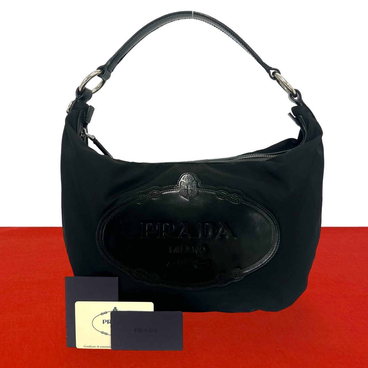 PRADA プラダ ロゴ 刻印 ナイロン パテントレザー ショルダーバッグ ブラック
 902-9