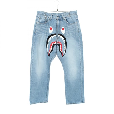 アベイシングエイプ A BATHING APE Shark Loose Fit デニムパンツ 衣料品 ボトムス コットン メンズ ブルー系 【中古】