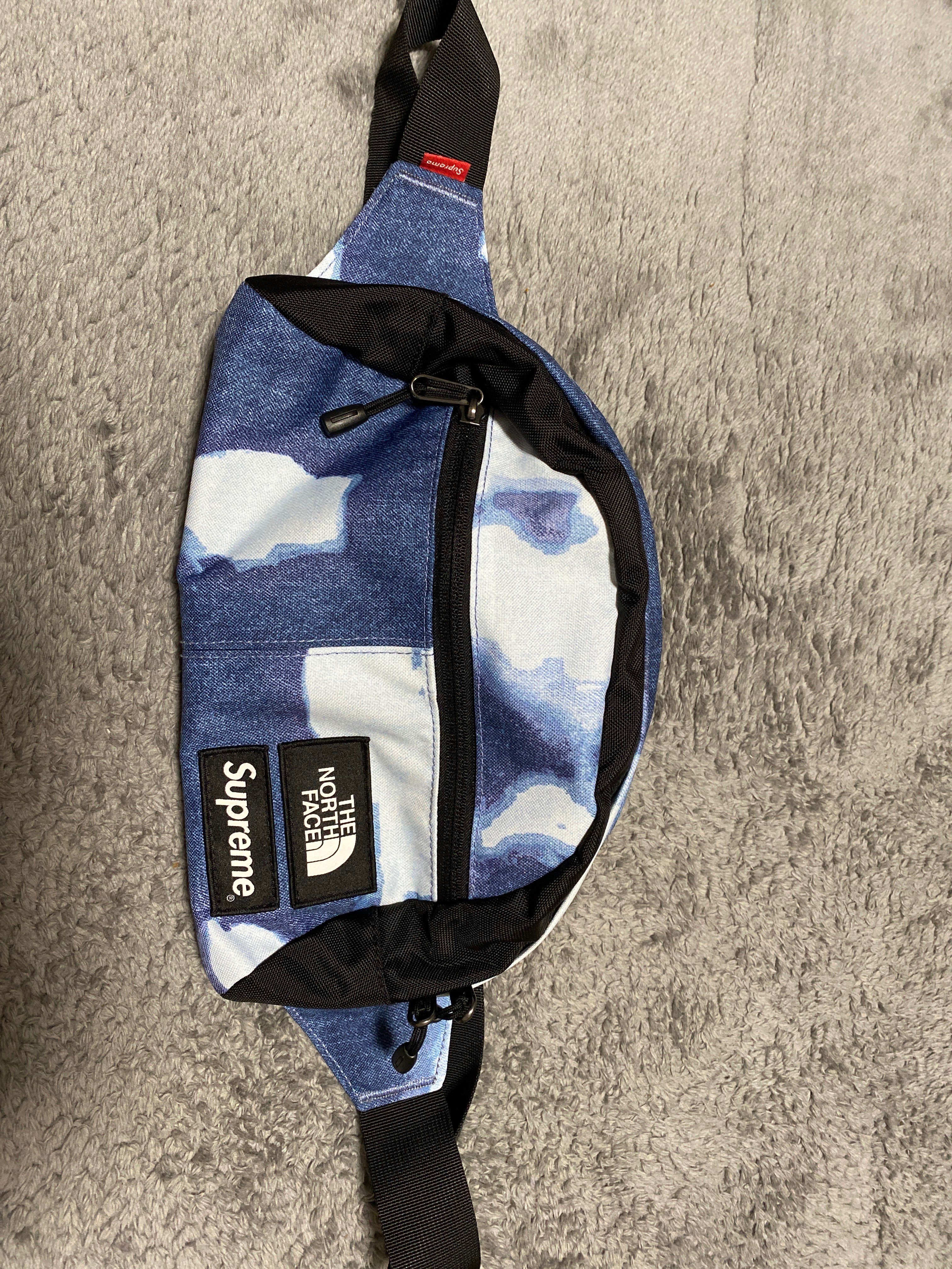 Supreme x The North Face Bleached Denim Print Roo II "Indigo"