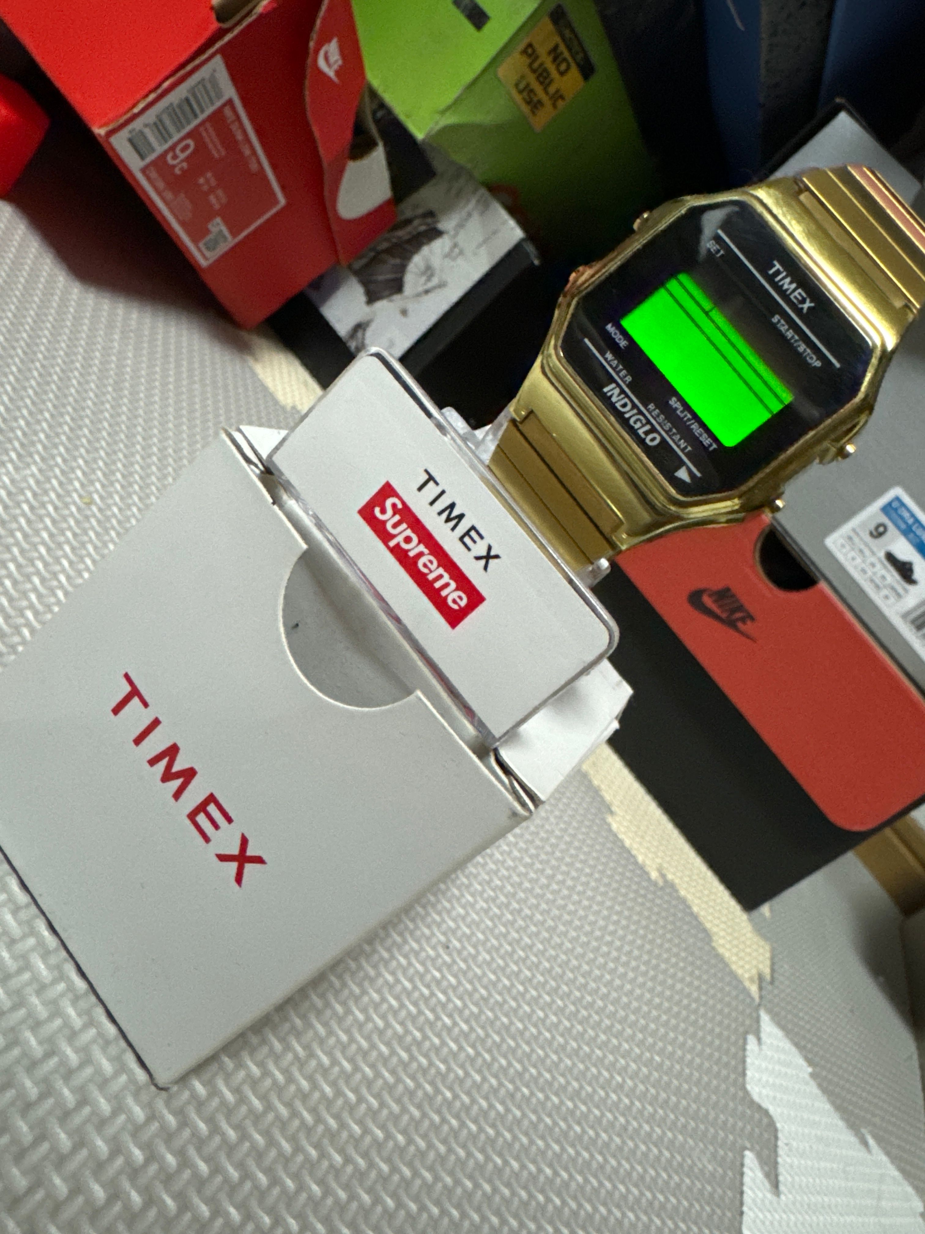 Supreme / Timex® Digital Watch "Gold"