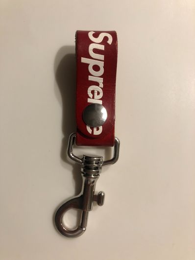 Supreme Leather Key Loop "Red"