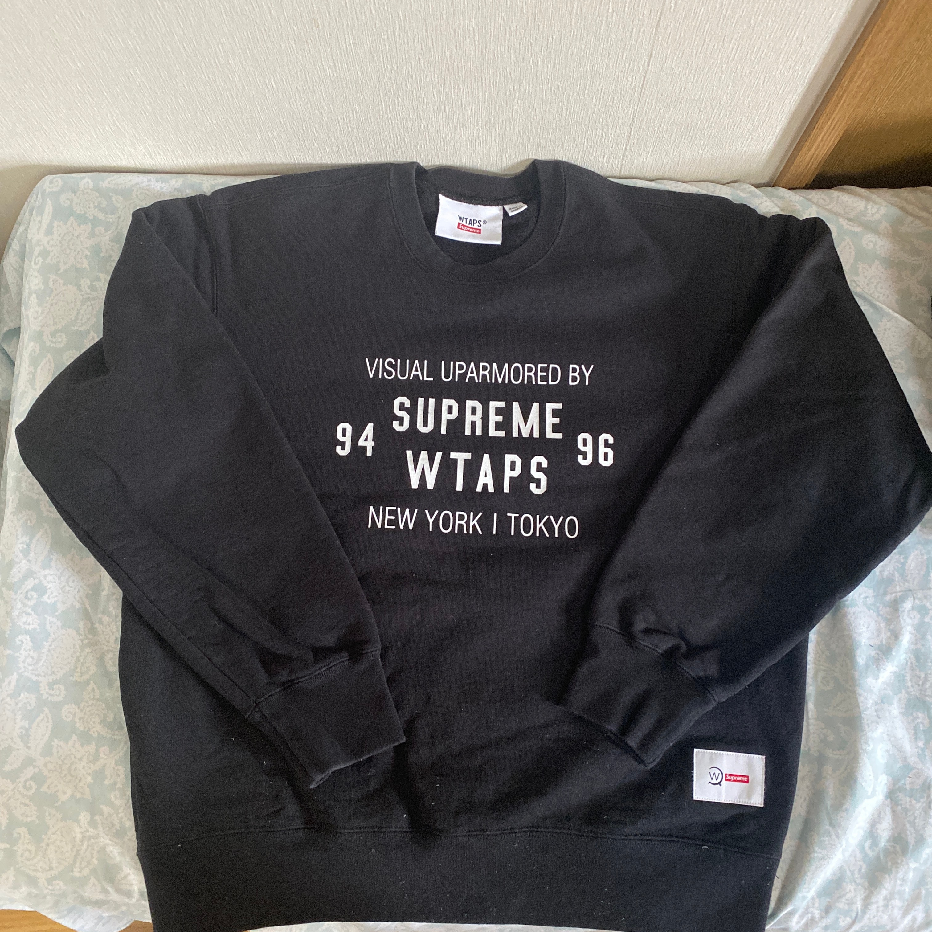 Supreme x WTAPS Crewneck "Black" 21274SPD-CSM03S