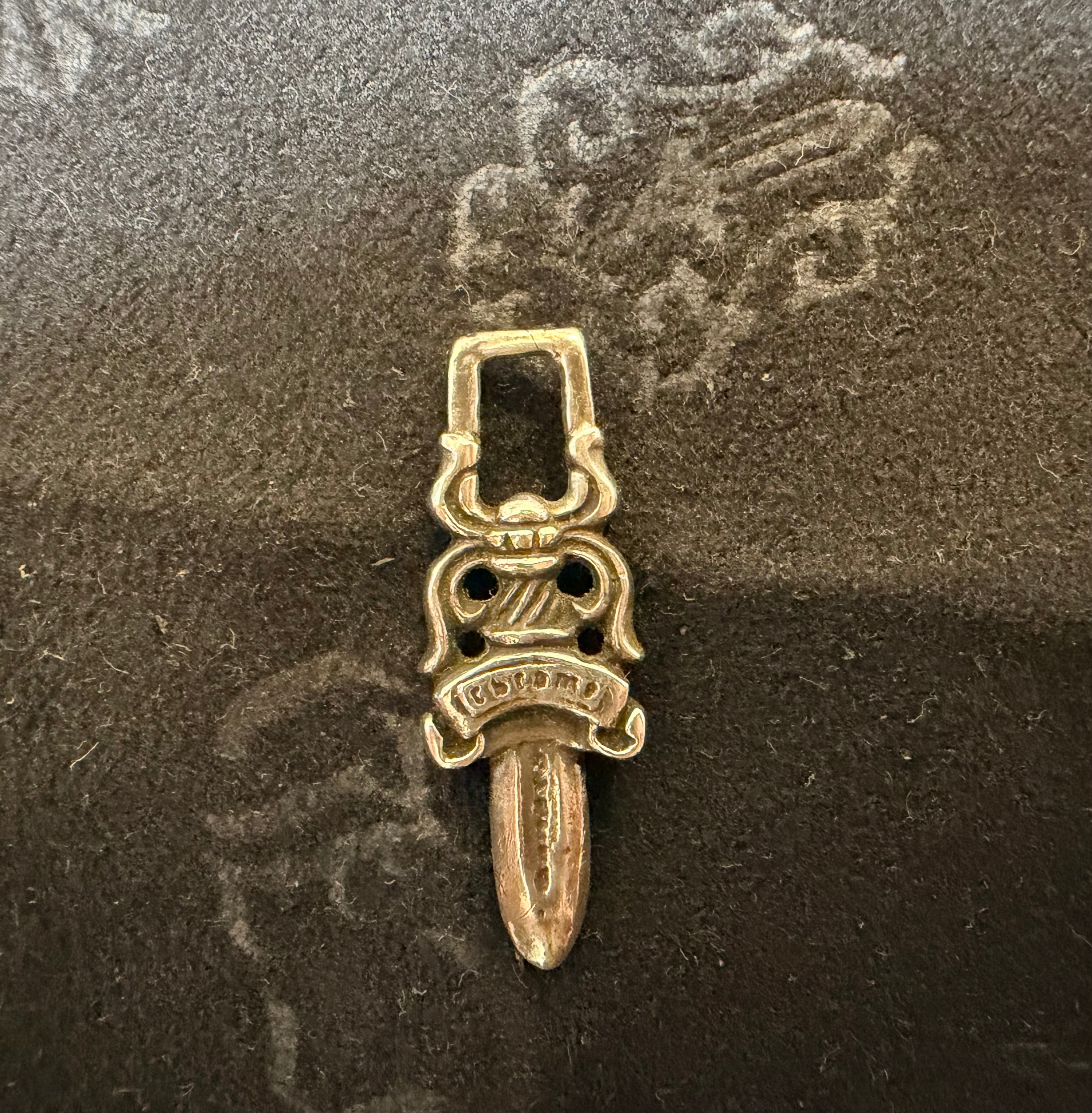 Chrome Hearts #5 Dagger Charm Zip 1 "Silver"