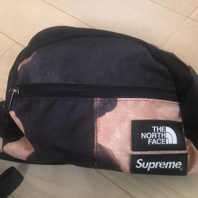 Supreme x The North Face Bleached Denim Print Roo II "Black"