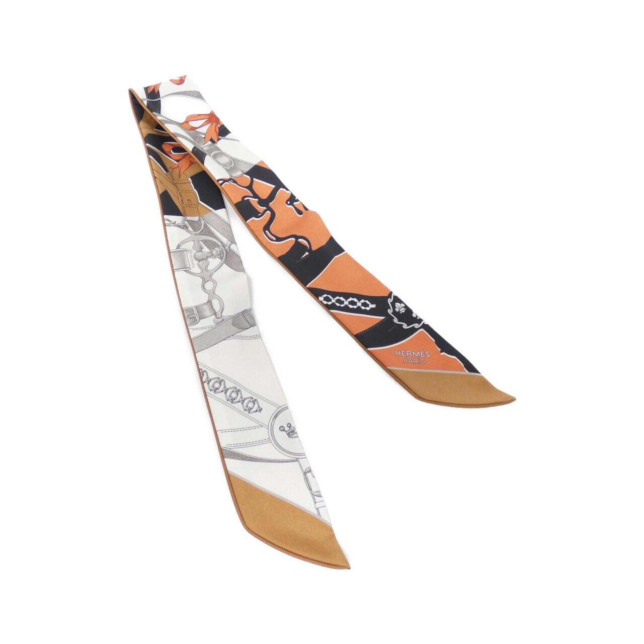 エルメス LA PROMENADE DU MAIN FOEVER ツイリー 064289S スカーフ