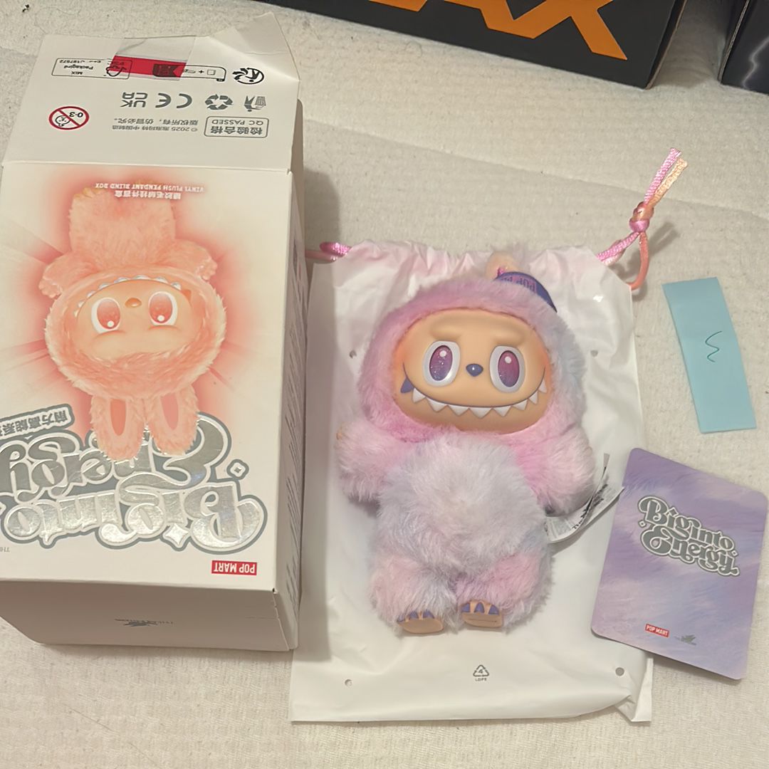 POP MART THE MONSTERS (LABUBU) Big into Energy Series Plush Pendant LUCK
