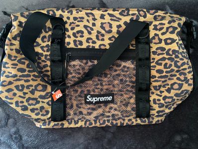 Supreme Zip Tote 25L "Leopard" (20FW)