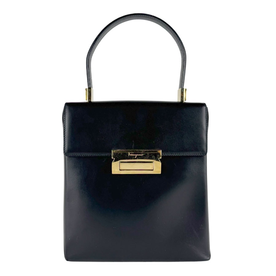 サルヴァトーレフェラガモ Salvatore Ferragamo ハンドバッグ ショルダーバッグ レザー ブラック レディース【中古】 z9834