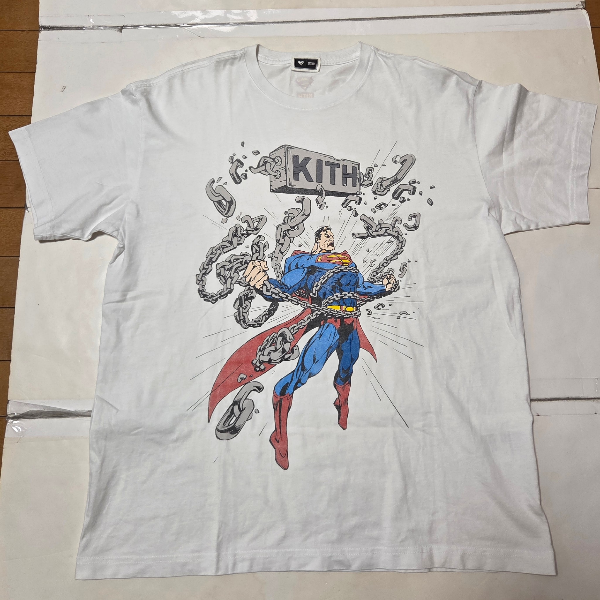 Kith x Superman Chains Vintage Tee "White"