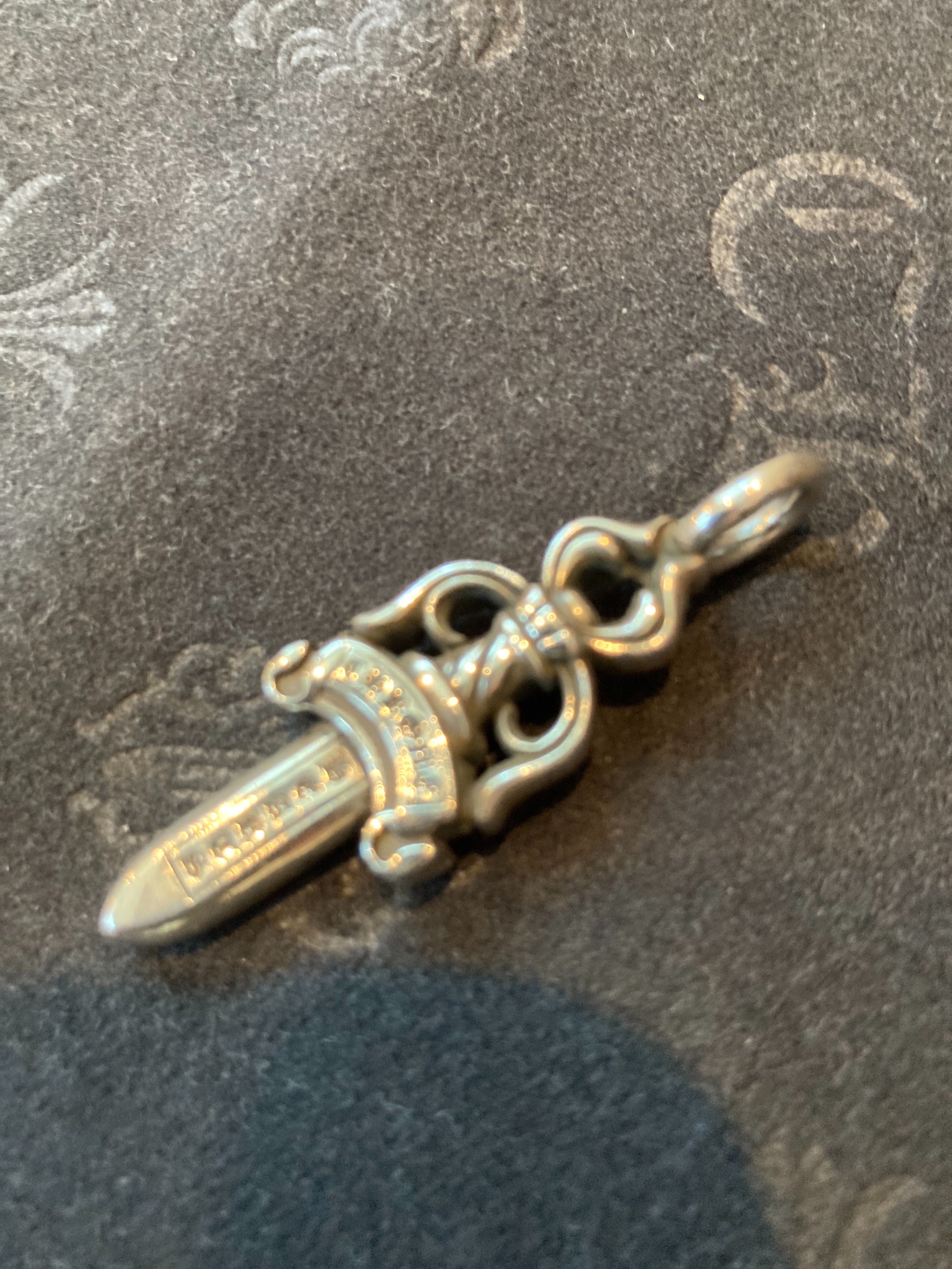 Chrome Hearts Double Dagger Pendant "Silver"