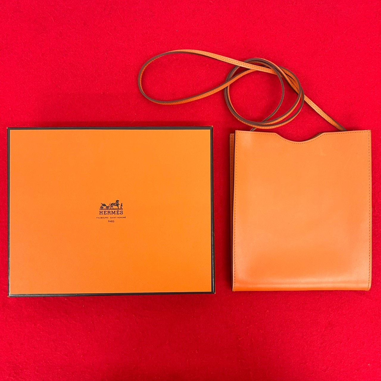 HERMES エルメス オニメトゥ レザー ショルダーバッグ オレンジ
99530