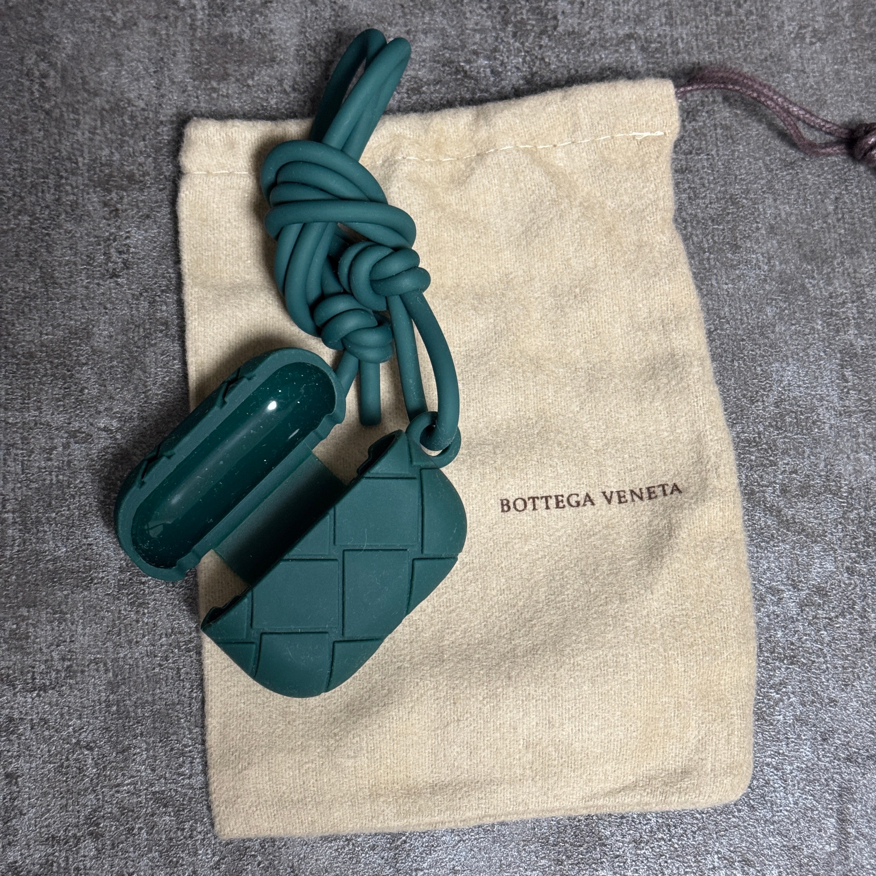 Bottega Veneta Airpods Pro Case "Emerald Green"