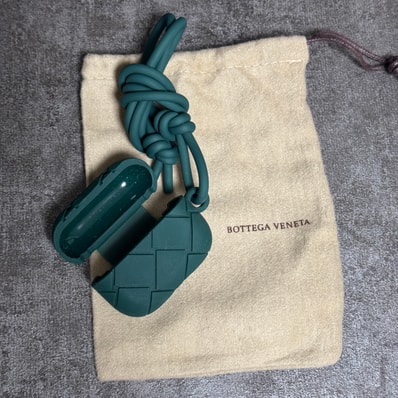 Bottega Veneta Airpods Pro Case "Emerald Green"