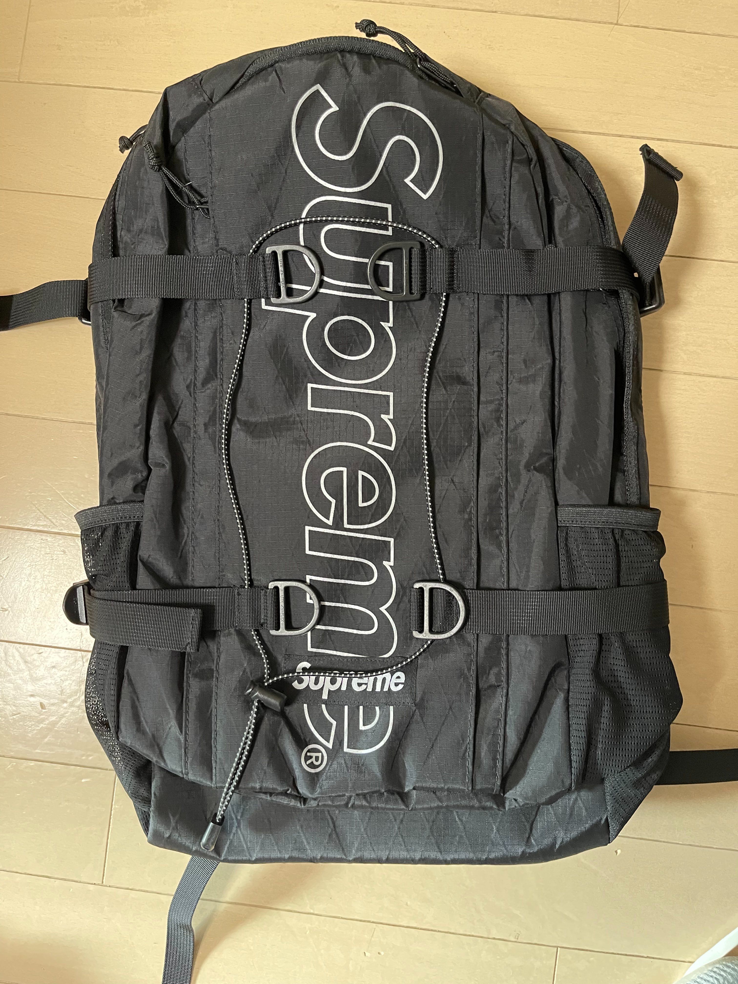 Supreme 18FW Backpack "Black"