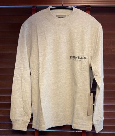 FEAR OF GOD ESSENTIALS LS TEE "Light Heather Oatmeal"