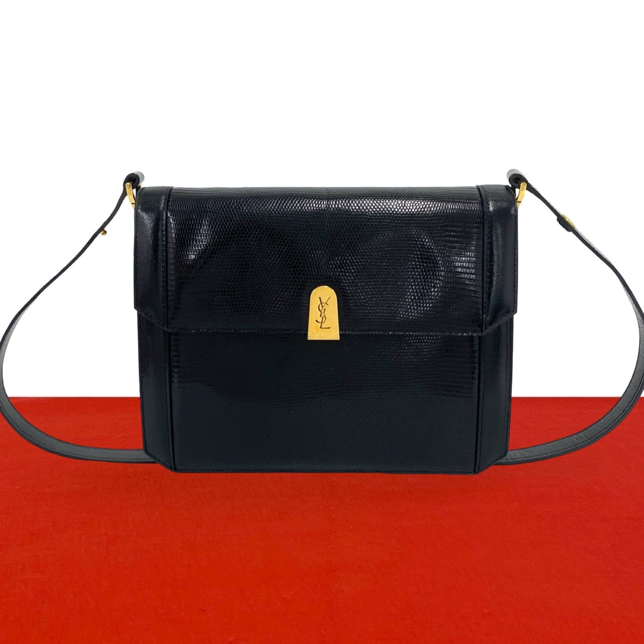 YVES SAINT LAURENT イヴ・サンローラン YSL ロゴ 金具 レザー ショルダーバッグ ブラック
29294