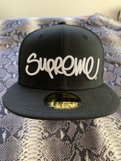 Supreme Handstyle New Era "Black"
