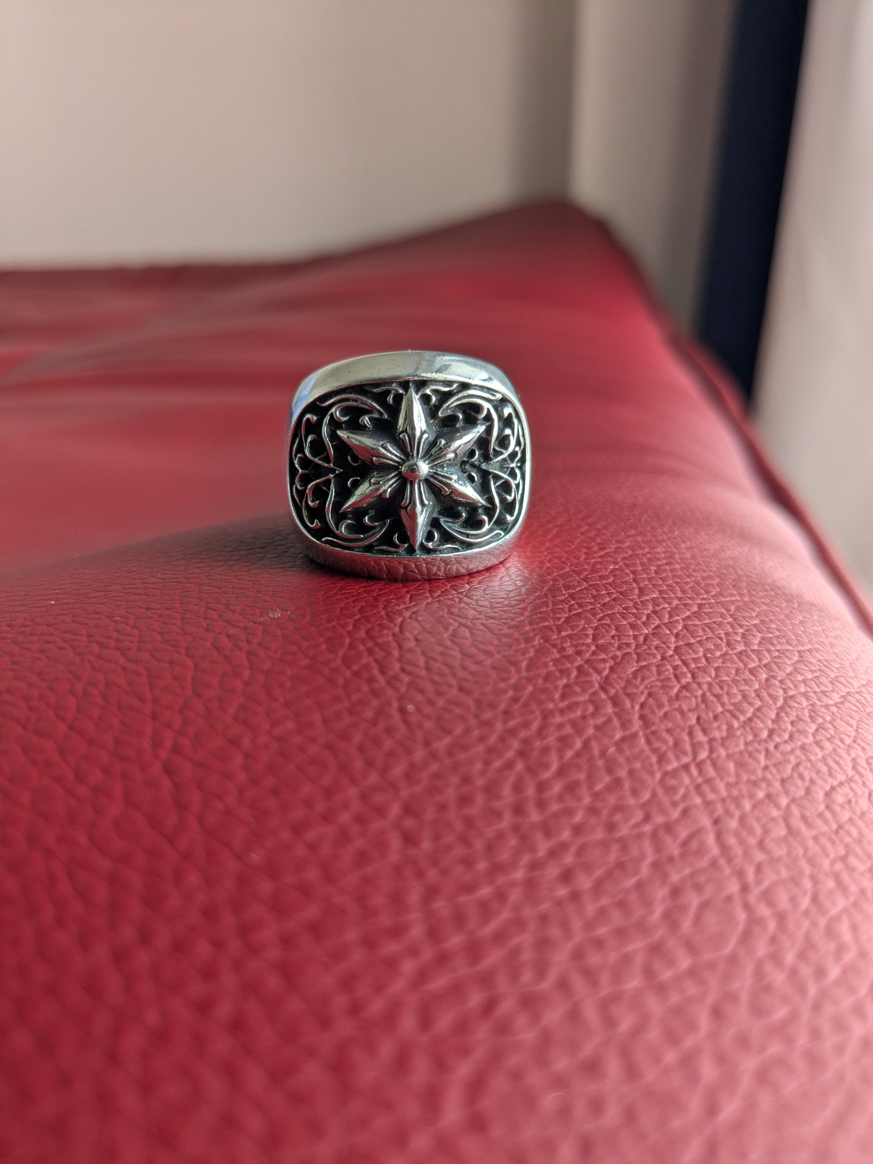 Chrome Hearts Classic Oval Star Ring "Silver"