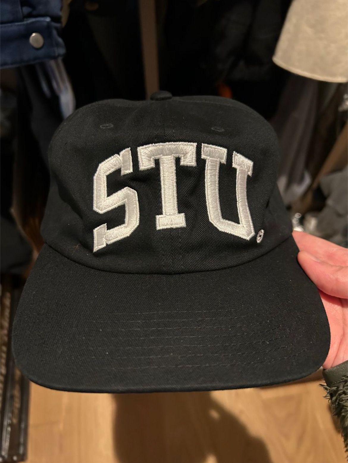 Stussy Mid-Depth Stu Arch Strapback (Cap)"Black"