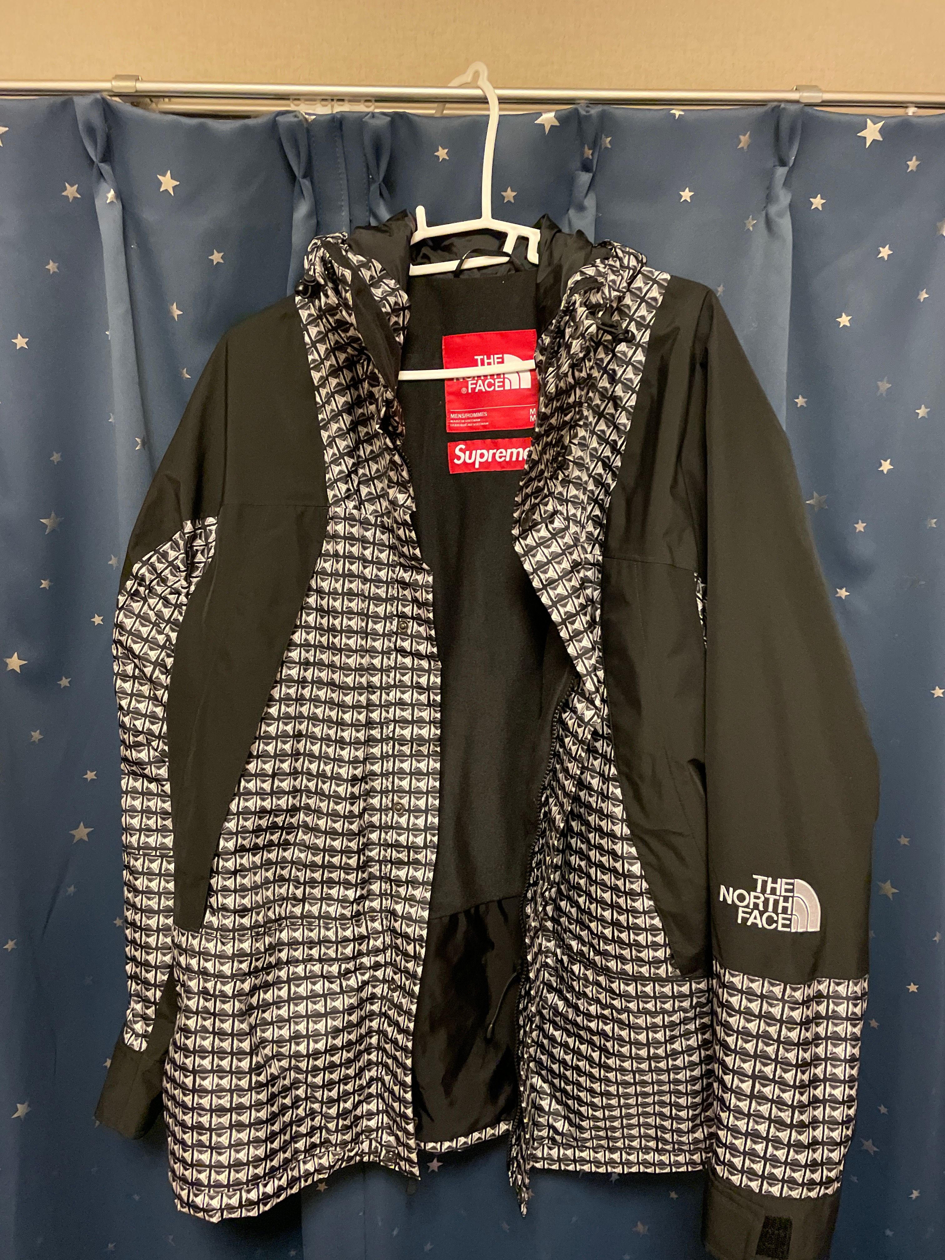 Supreme x The North Face Studded Mountain Light Jacket "Black"