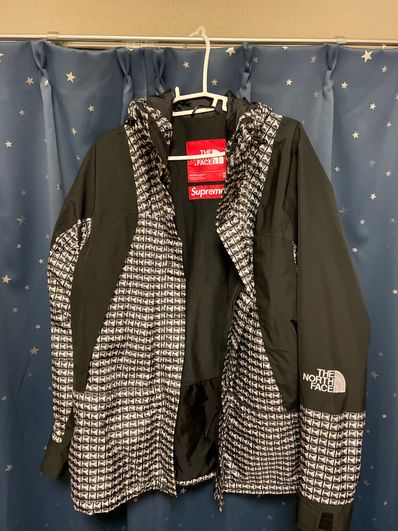 Supreme x The North Face Studded Mountain Light Jacket "Black"