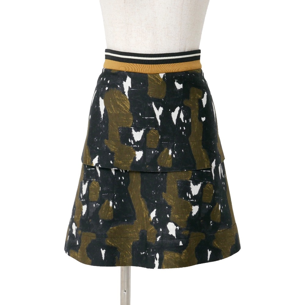 ■美品■MARNI マルニ ミニスカート サイズ38 ティアード 総柄 イタリア製 ブランド古着【中古】20260213/RA7735