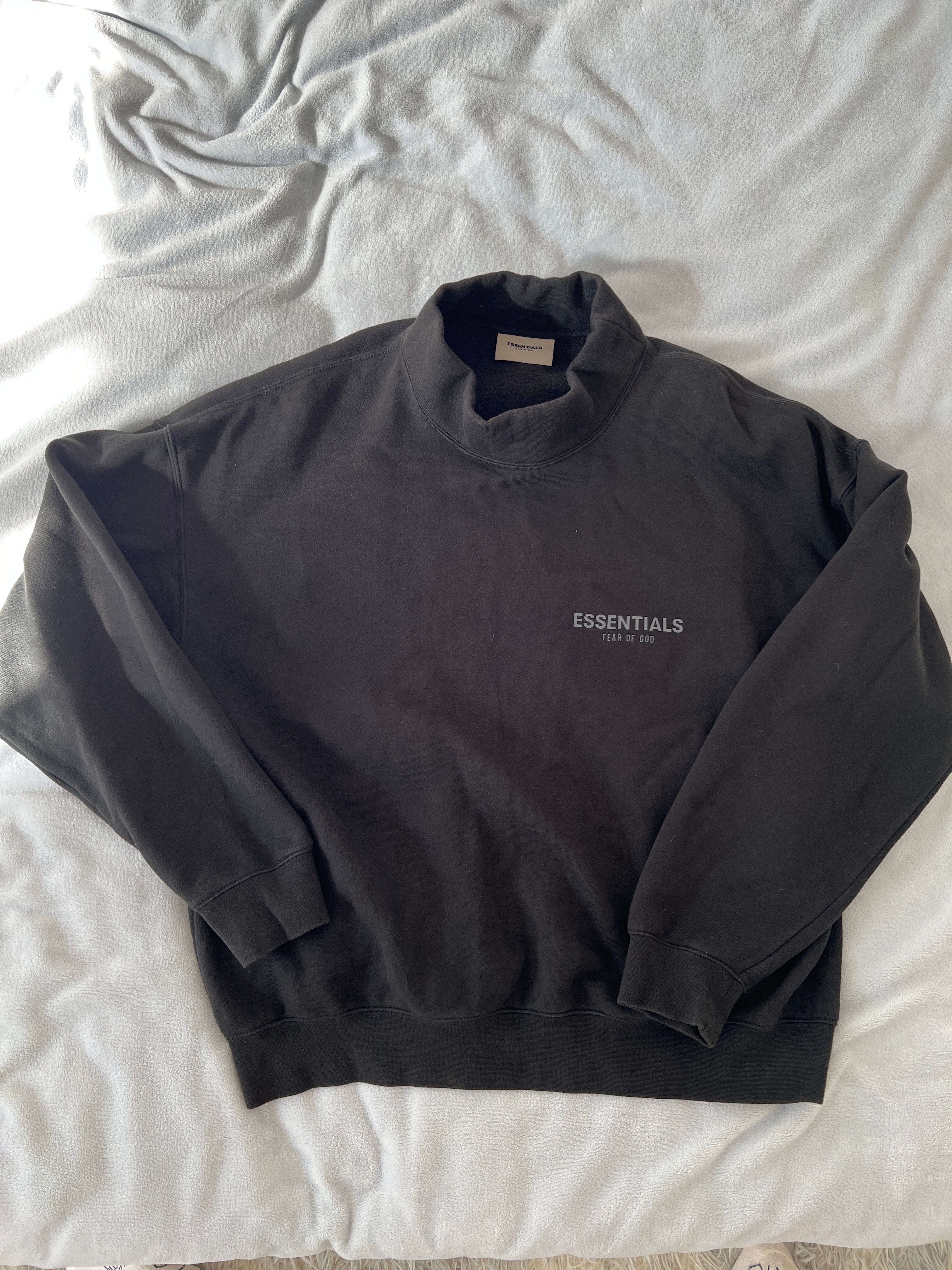 FEAR OF GOD ESSENTIALS Pull-Over Mockneck "Stretch Limo"