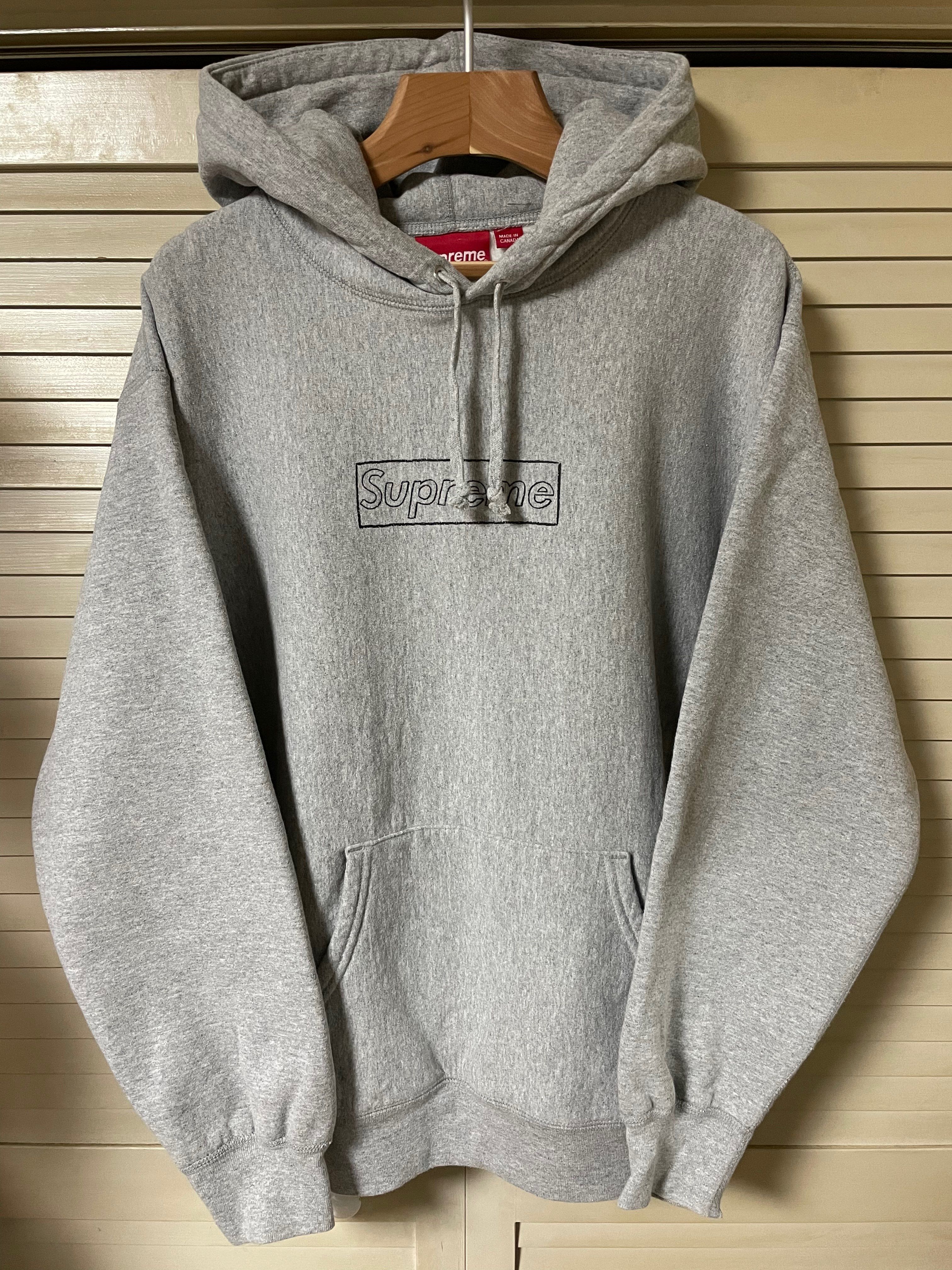 Supreme KAWS Chalk Logo Hooded Sweatshirt "Grey"(2021)
