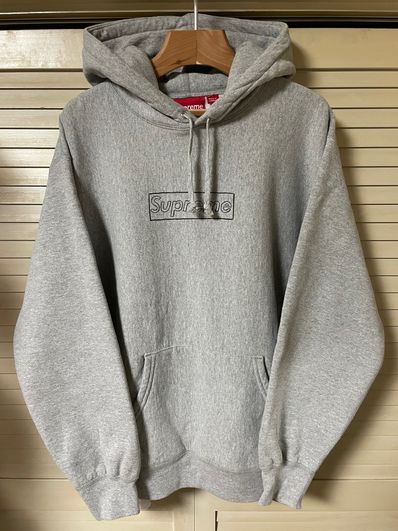 Supreme KAWS Chalk Logo Hooded Sweatshirt "Grey"(2021)