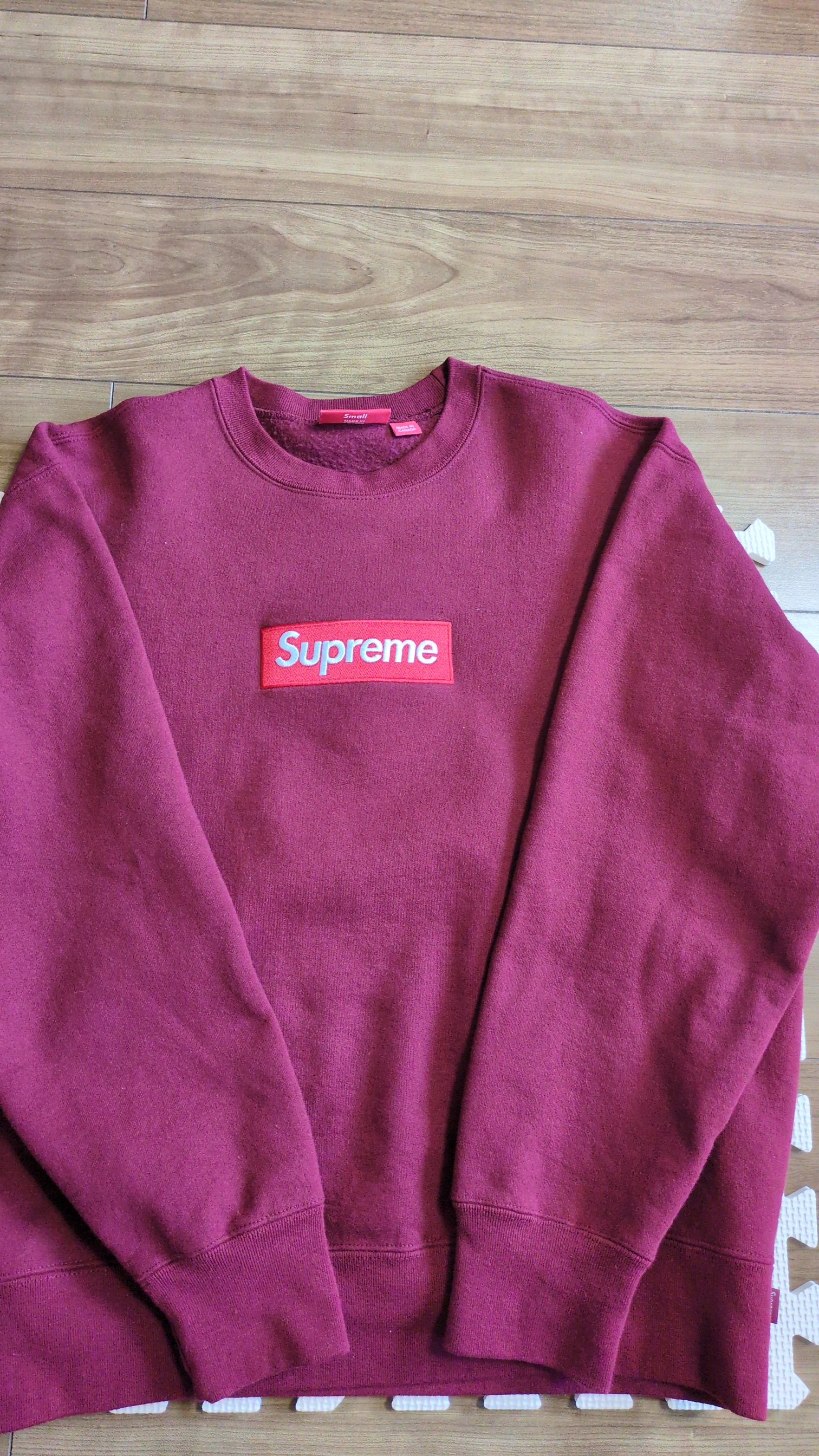 Supreme Box Logo Crewneck "Cardinal" (22FW)
