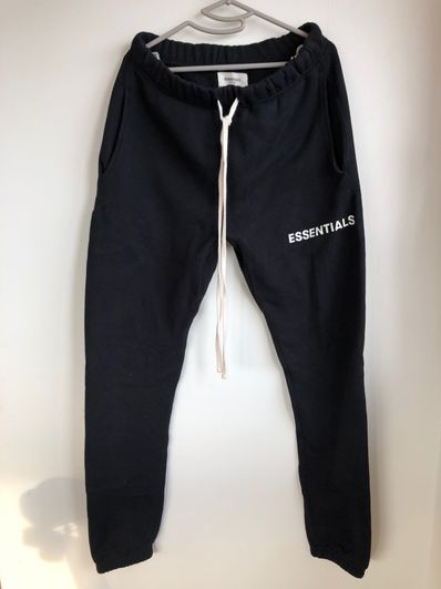 FEAR OF GOD Essentials Graphic Sweatpants "Black"