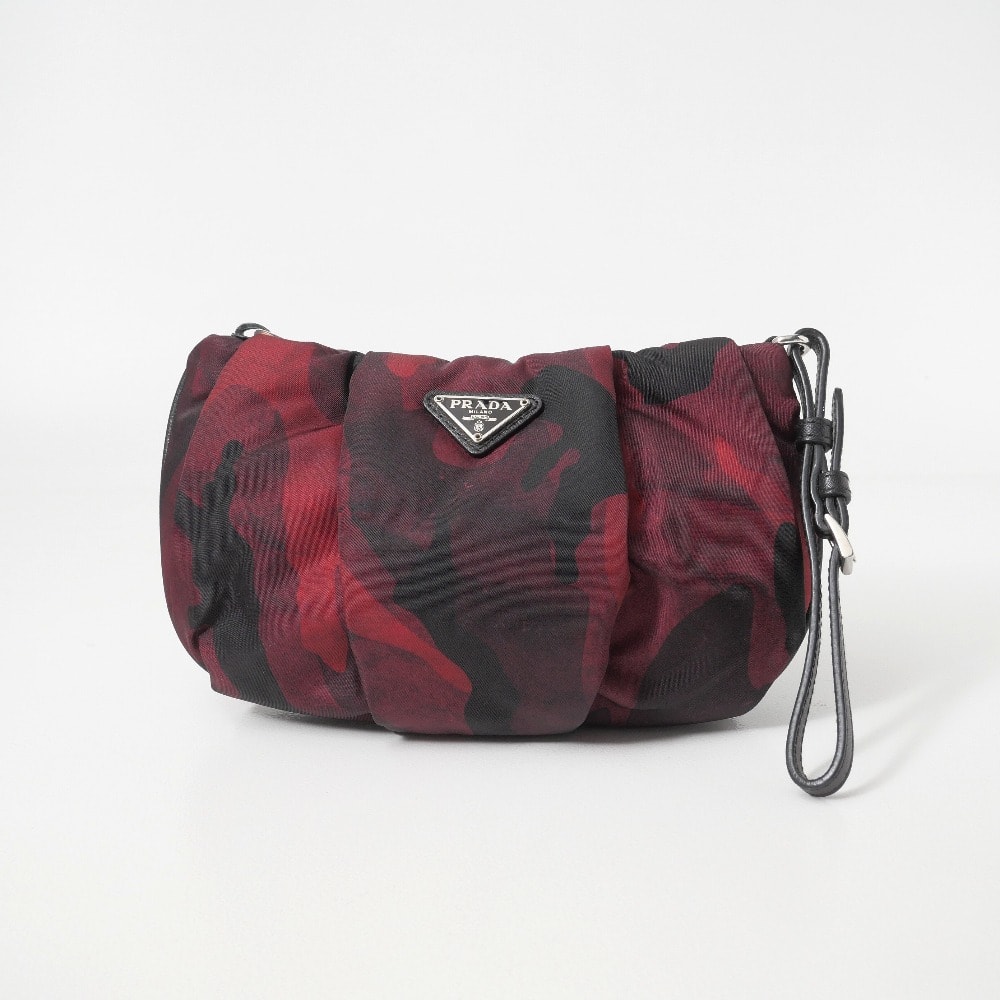 PRADA プラダ ポーチ トライアングルロゴ カモフラ イタリア製 ブランド古着【中古】20260922/RB1038