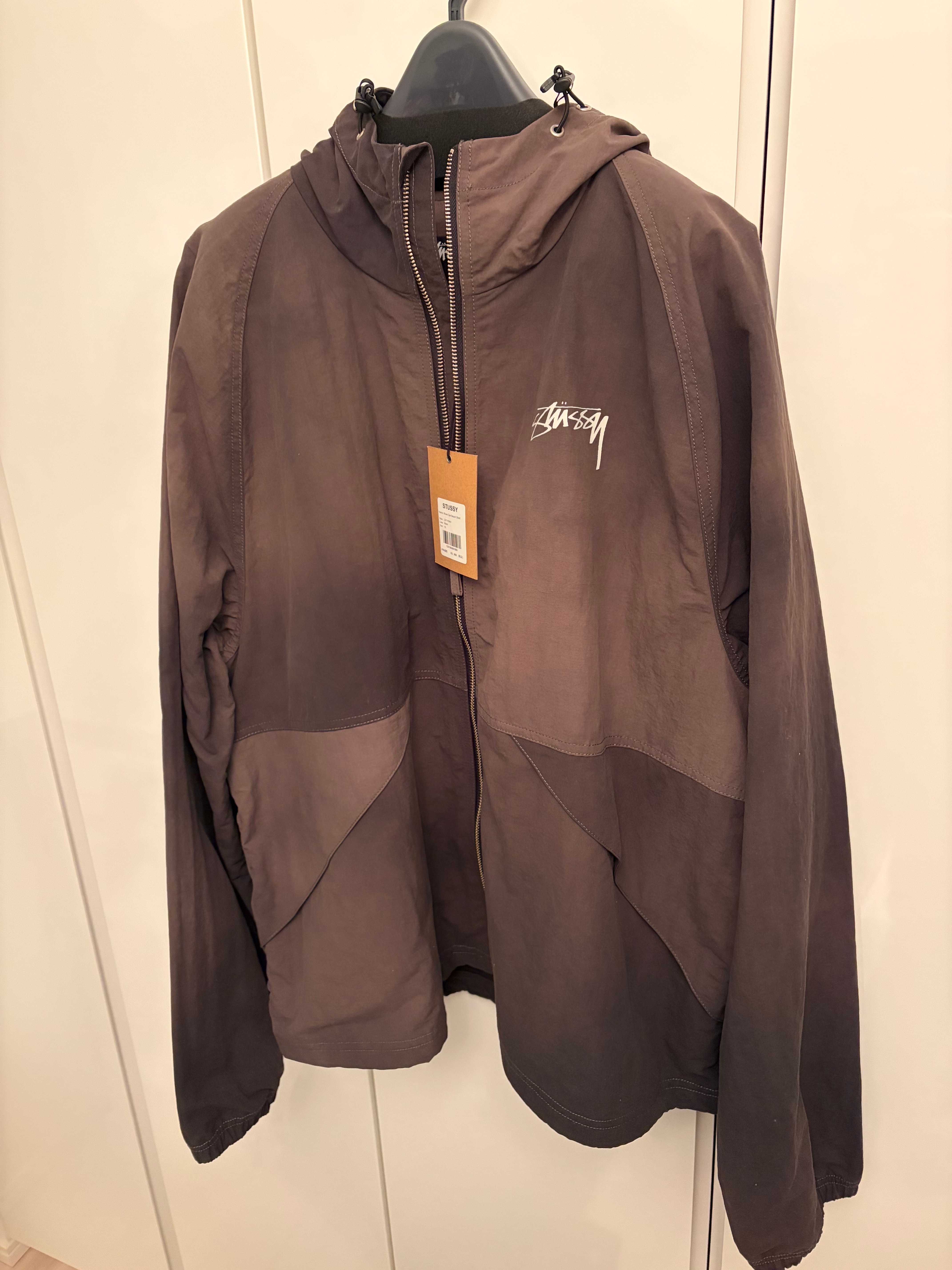 Stussy Beach Shell Wave Dye "Black"