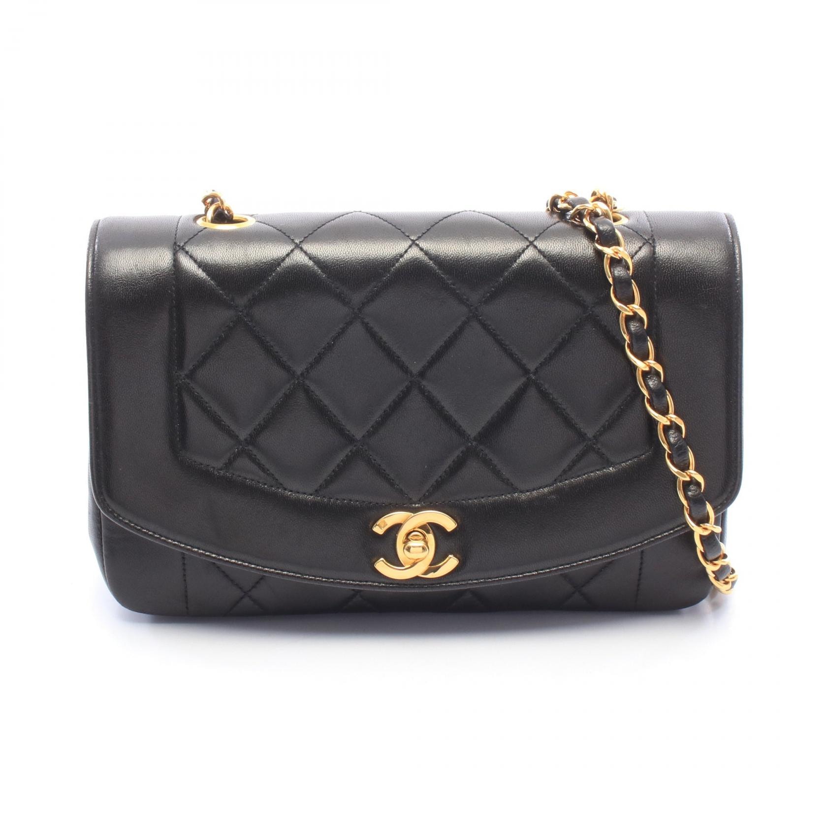 シャネル CHANEL マトラッセ ダイアナフラップ ショルダーバッグ バッグ ラムスキン(羊革) レディース ブラック系 A01164 【中古】
