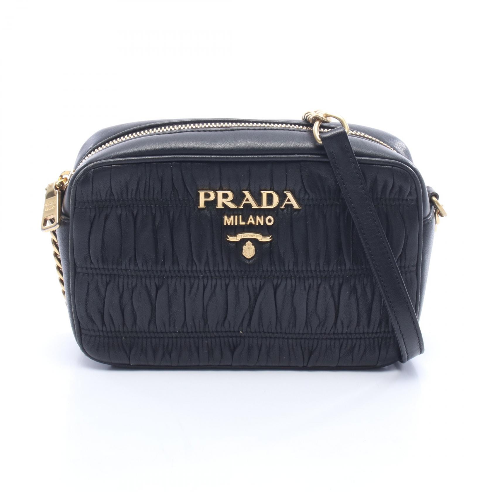 プラダ PRADA NAPPA GAUFRE ショルダーバッグ バッグ レザー レディース ブラック系 1BH112 【中古】